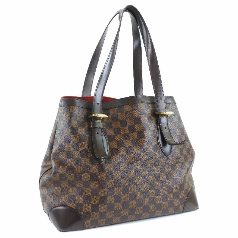 Ladies Louis Vuitton Petite Malle bags in a pastel color for a soft lookLouis Vuitton Brown Canvas Hampstead shoulder bag