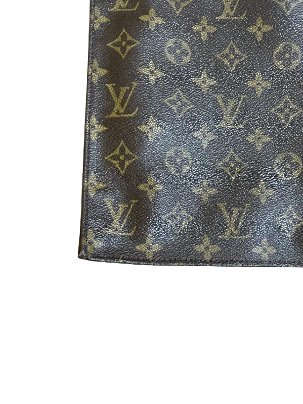 Louis Vuitton Alma bags featuring the signature top - handle designLouis Vuitton Sac Plat Monogram