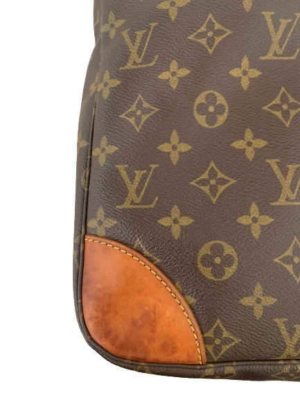 Medium - sized Louis Vuitton tote bags for work and shoppingLouis Vuitton Boulogne PM Monogram