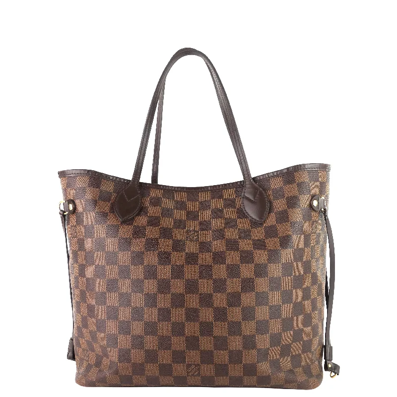 Ladies Louis Vuitton Petite Malle bags in a pastel color for a soft lookNeverfull MM Damier Ebene Canvas Bag