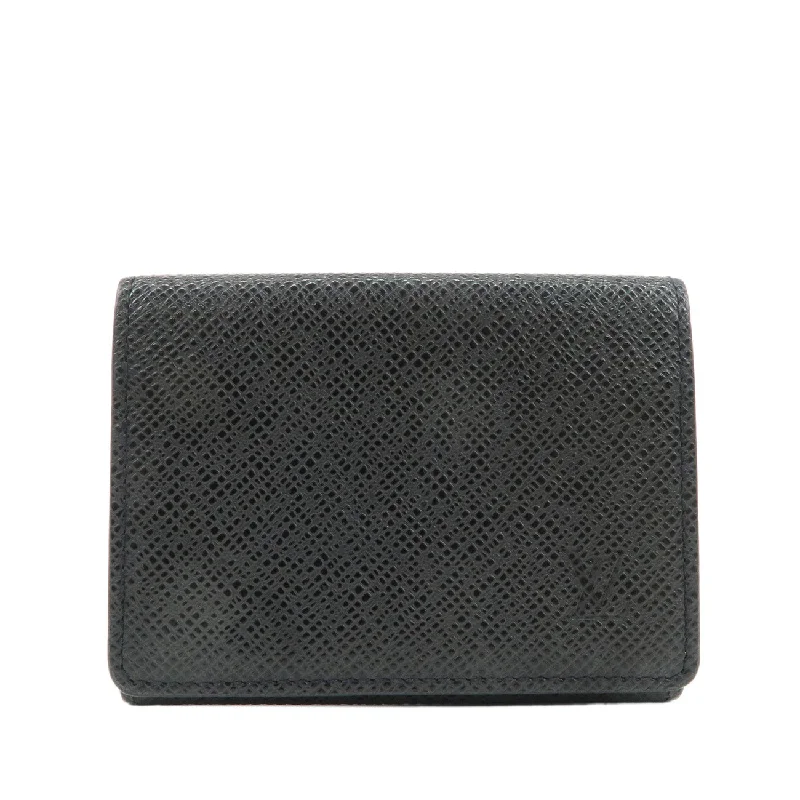 Louis Vuitton Alma bags with a detachable shoulder strap for versatilityLouis Vuitton Taiga Envelope Carte de visite Card Case M3092