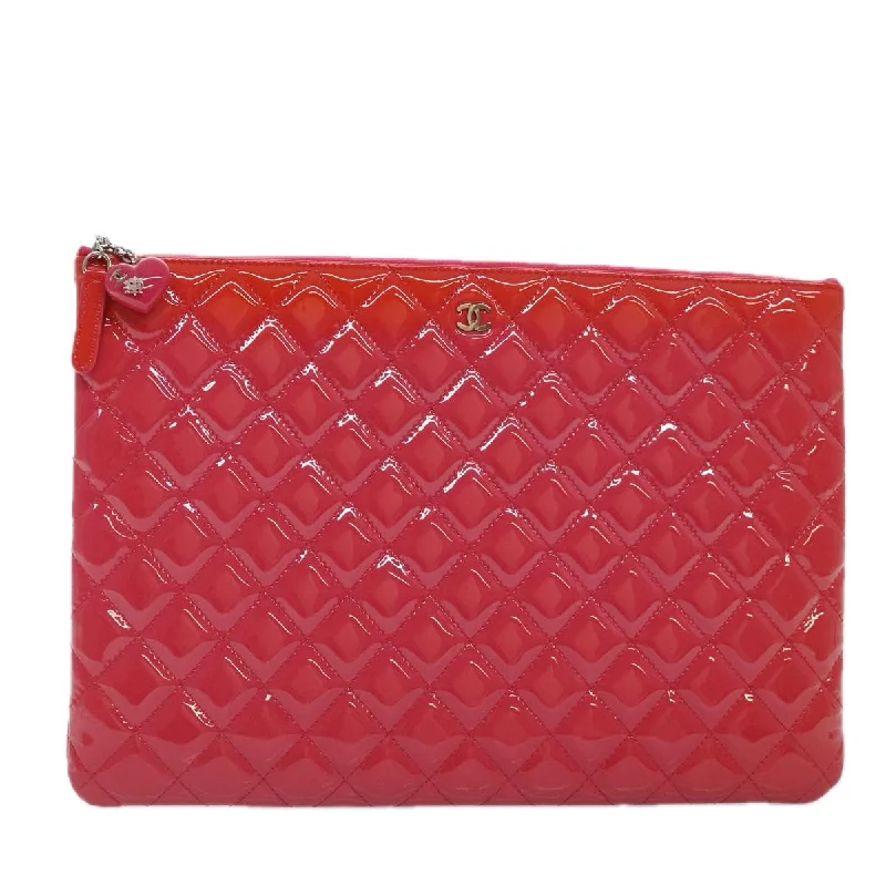 CHANEL Matelasse Clutch Bag patent Pink CC  bs18168