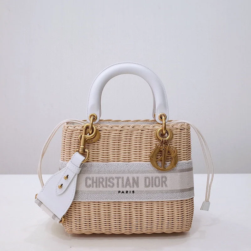 Luxury Christian Dior crossbody bags with a chain - link strapGAK BAGZ - Dior Bags - 2313